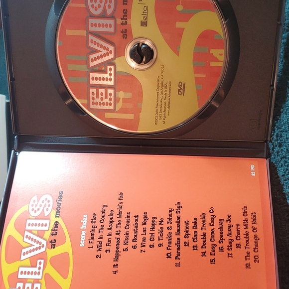 Remembering Elvis - Picture 8 of 9